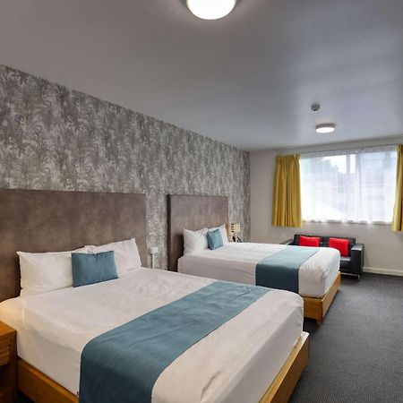 Ramada By Wyndham, Hamilton City Center Eksteriør billede