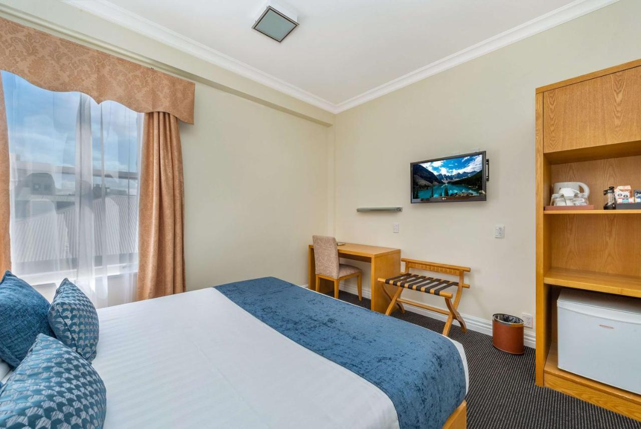 Ramada By Wyndham, Hamilton City Center Eksteriør billede