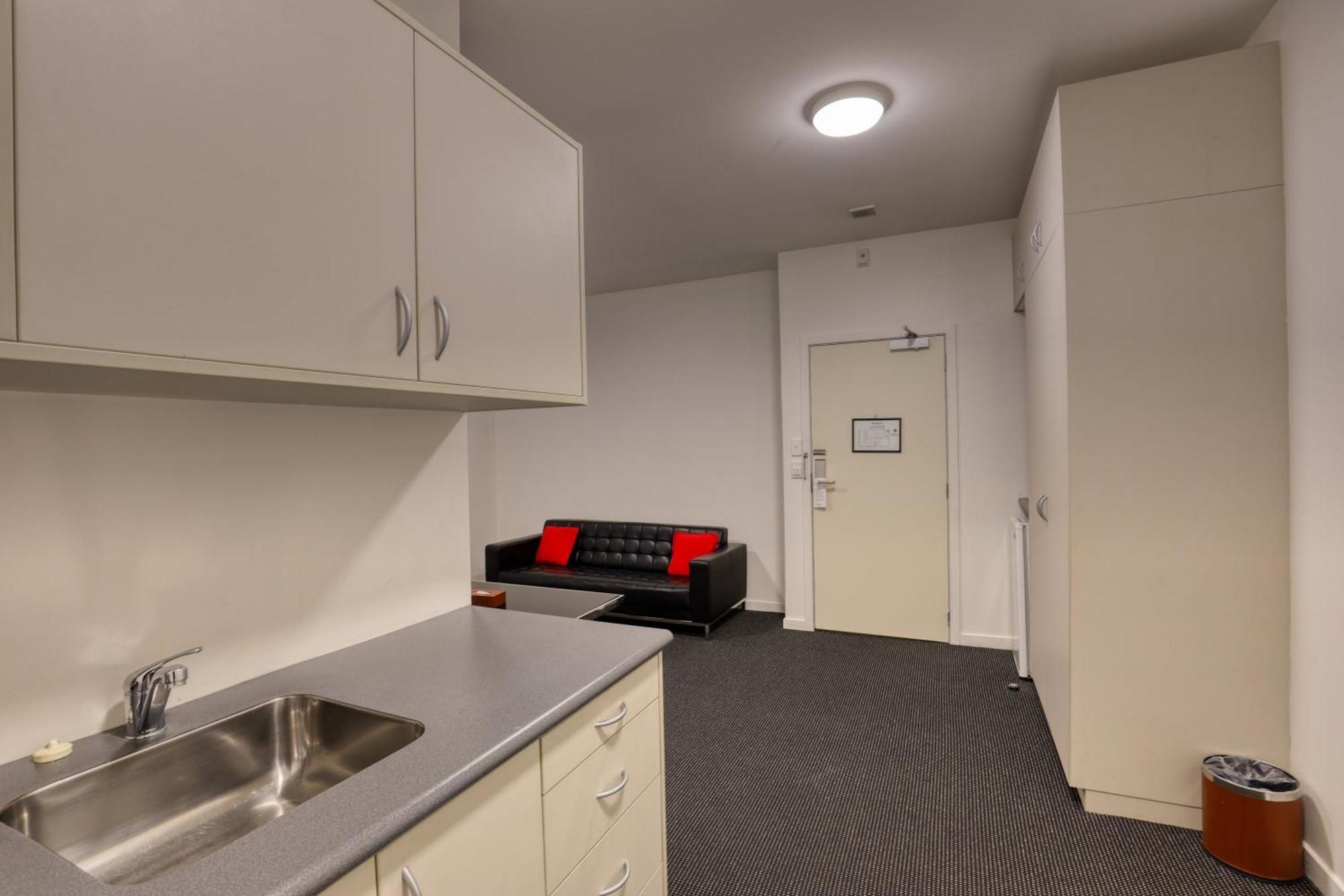 Ramada By Wyndham, Hamilton City Center Eksteriør billede