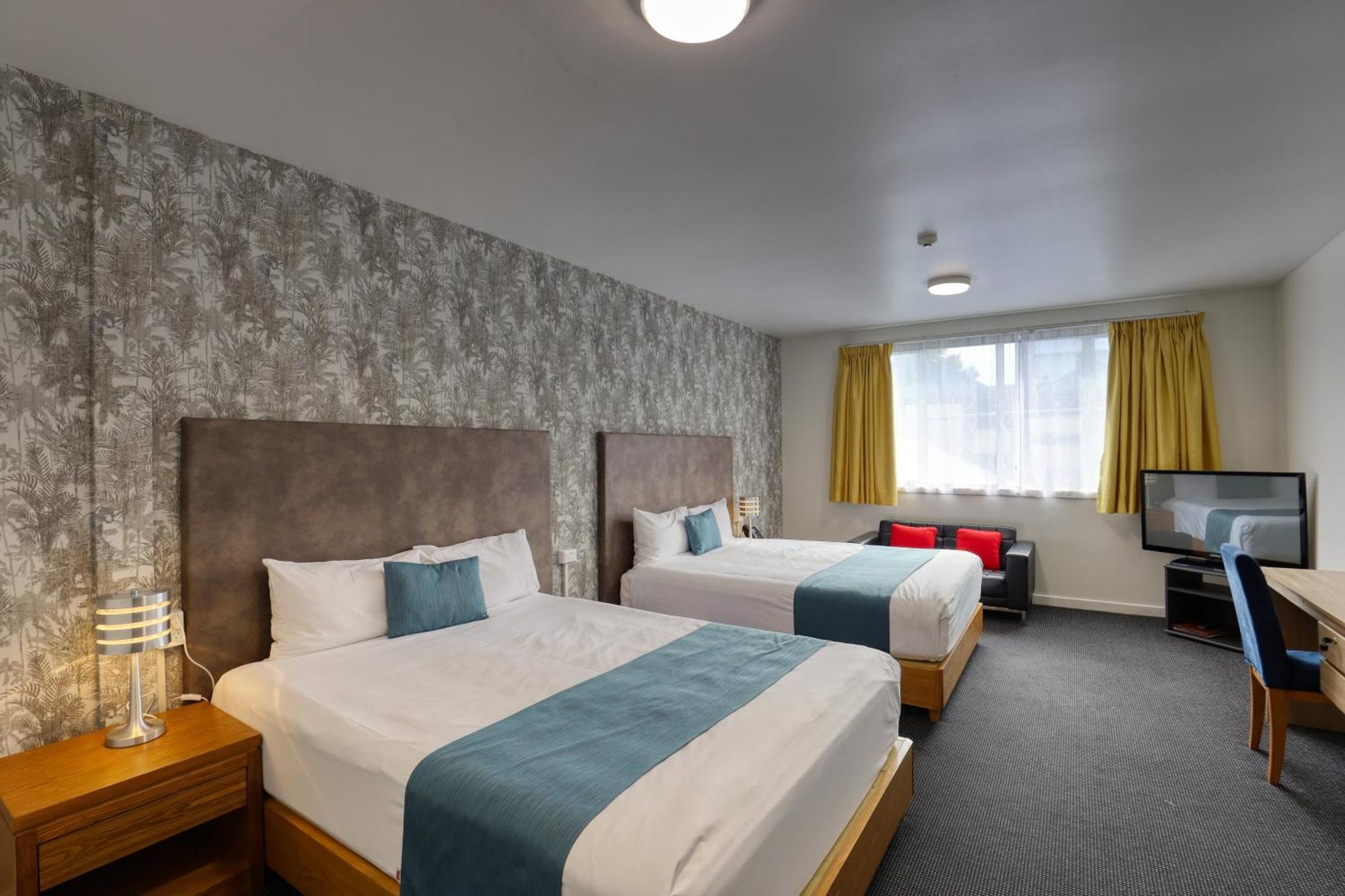 Ramada By Wyndham, Hamilton City Center Eksteriør billede