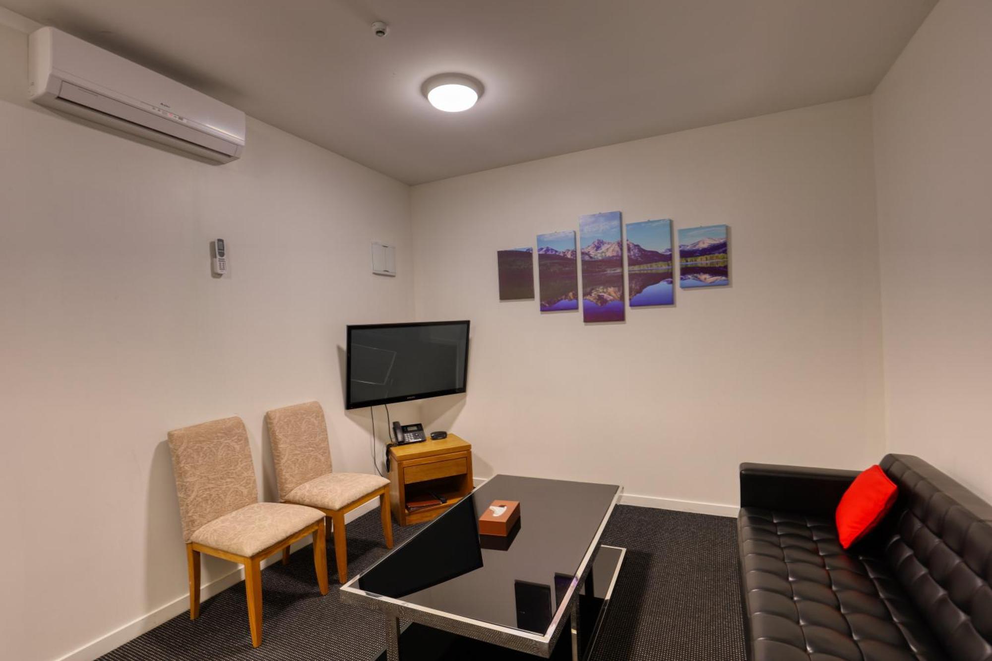 Ramada By Wyndham, Hamilton City Center Eksteriør billede