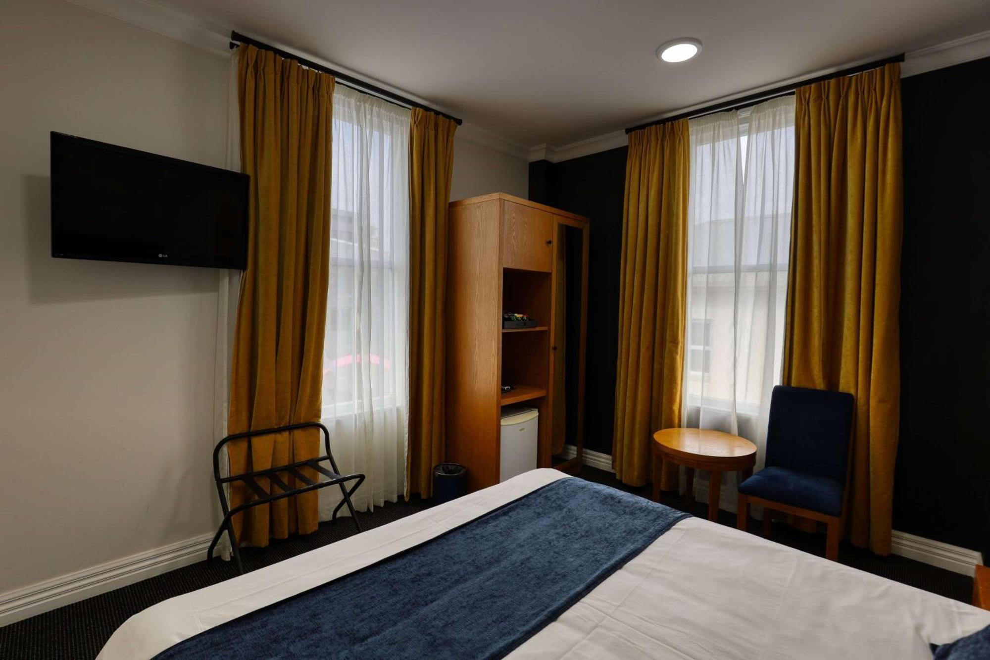 Ramada By Wyndham, Hamilton City Center Eksteriør billede