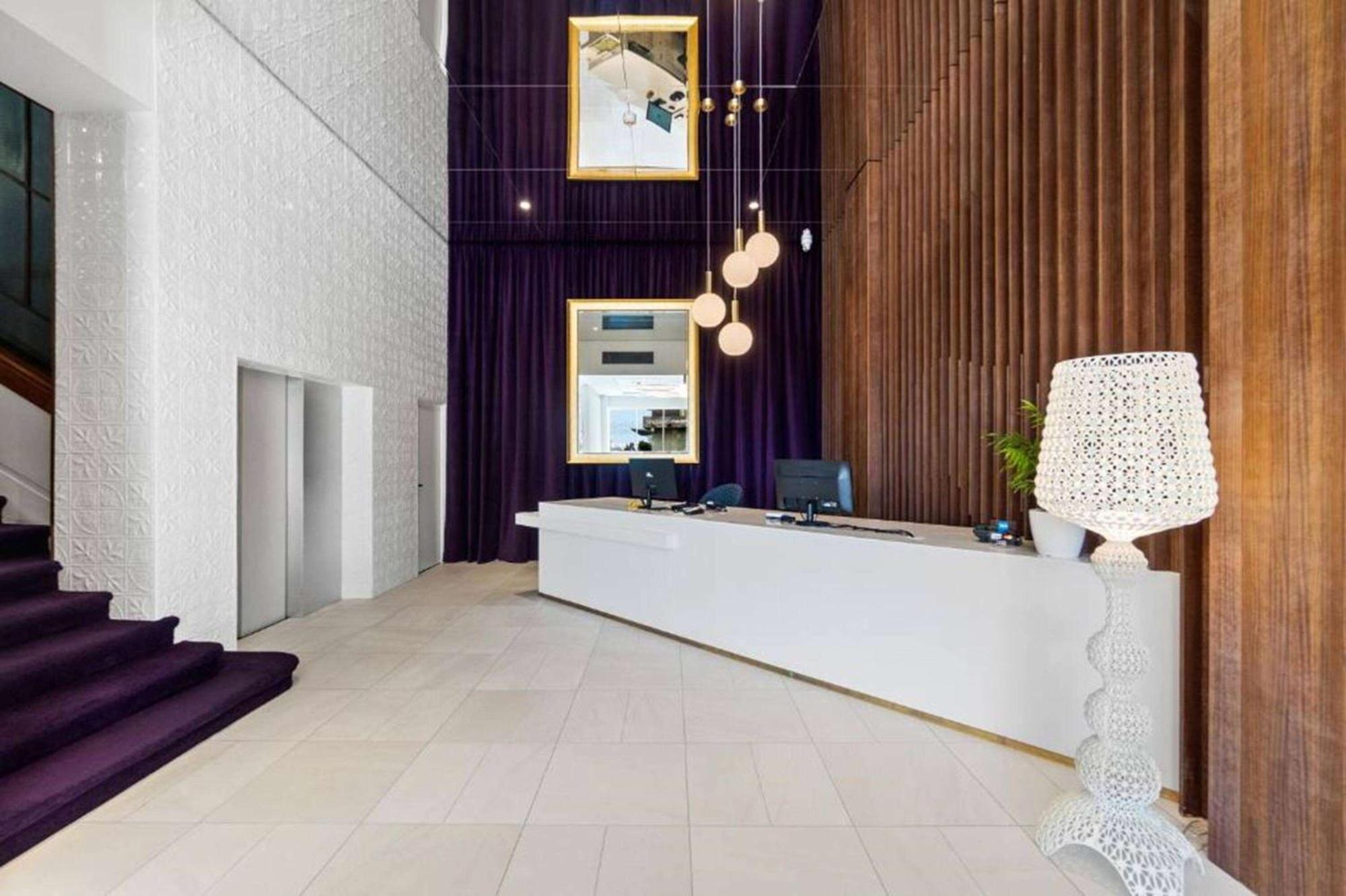 Ramada By Wyndham, Hamilton City Center Eksteriør billede