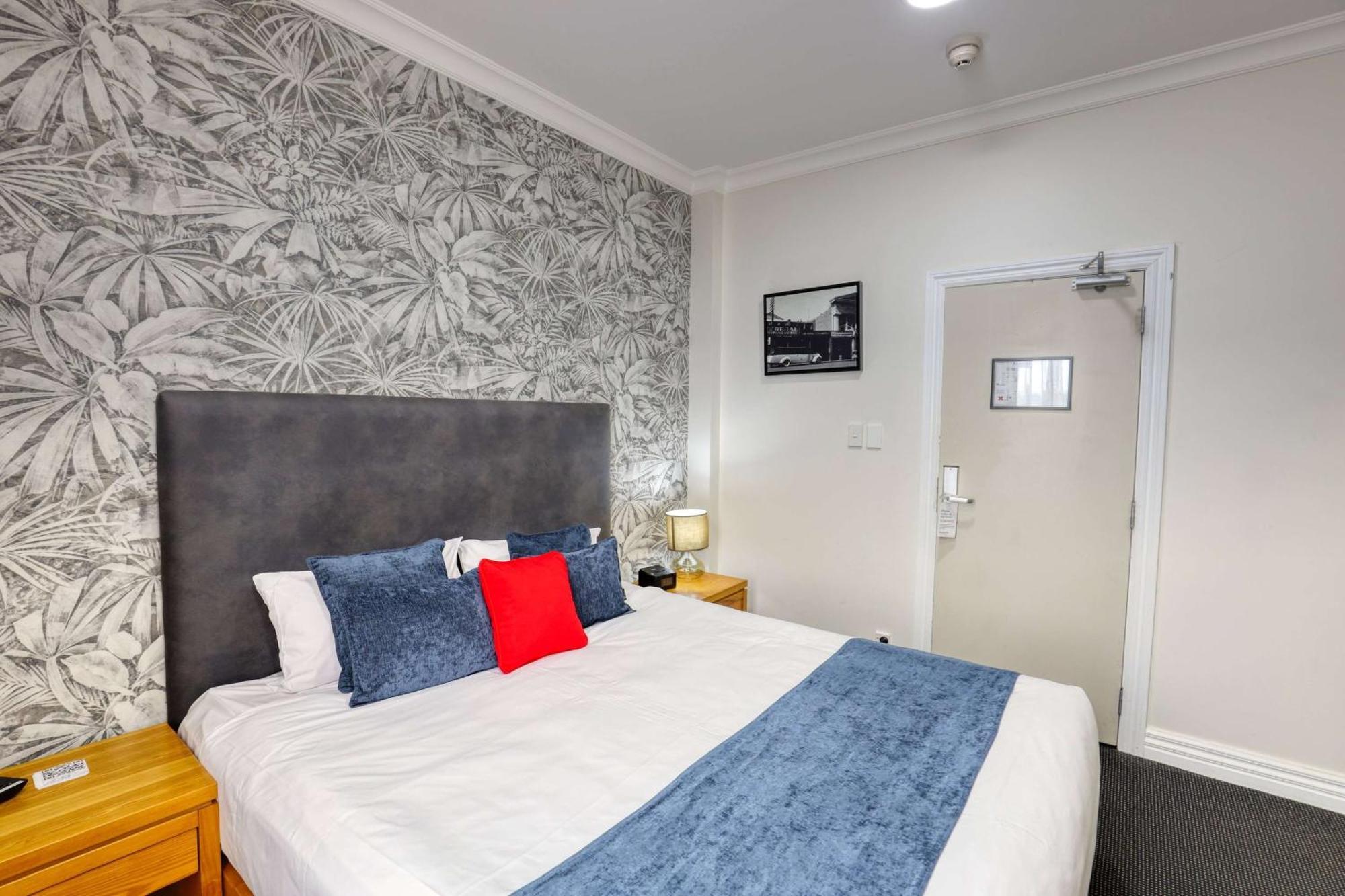 Ramada By Wyndham, Hamilton City Center Eksteriør billede